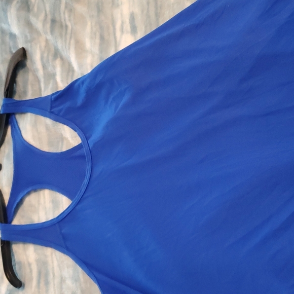 Tank top - Picture 1 of 2